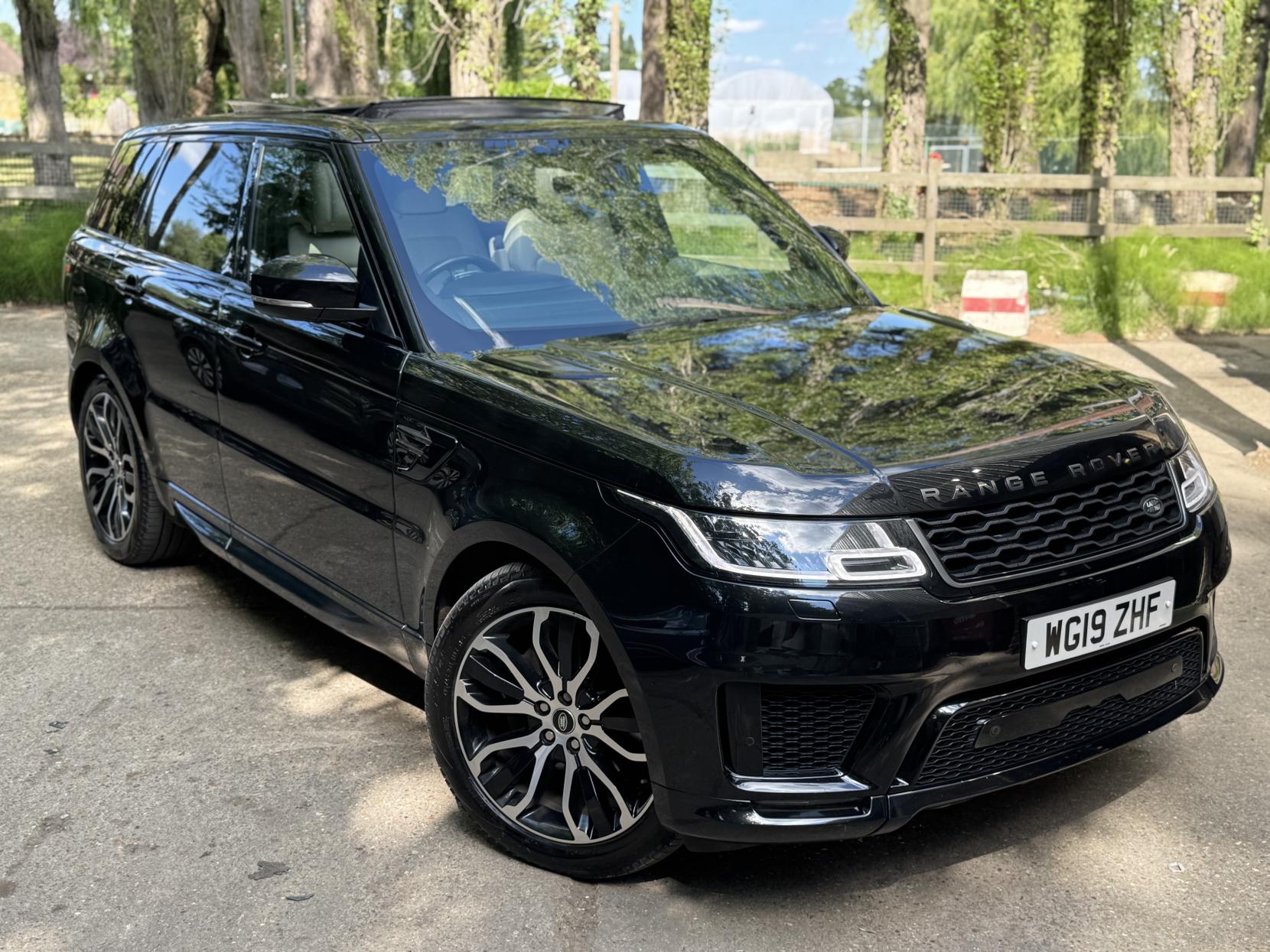 Land Rover Range Rover Sport 3.0 SD V6 HSE Dynamic SUV 5dr Diesel Auto 4WD Euro 6 (s/s) (306 ps)