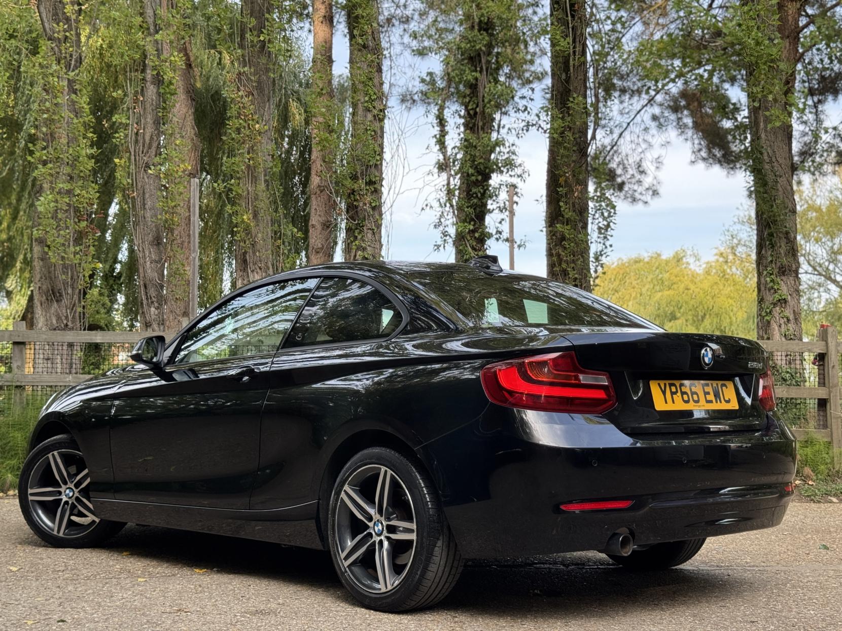BMW 2 Series 2.0 218d Sport Coupe 2dr Diesel Manual Euro 6 (s/s) (150 ps)