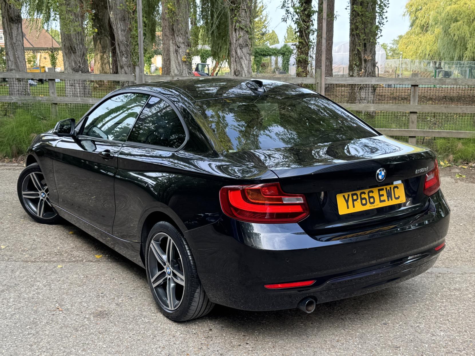 BMW 2 Series 2.0 218d Sport Coupe 2dr Diesel Manual Euro 6 (s/s) (150 ps)