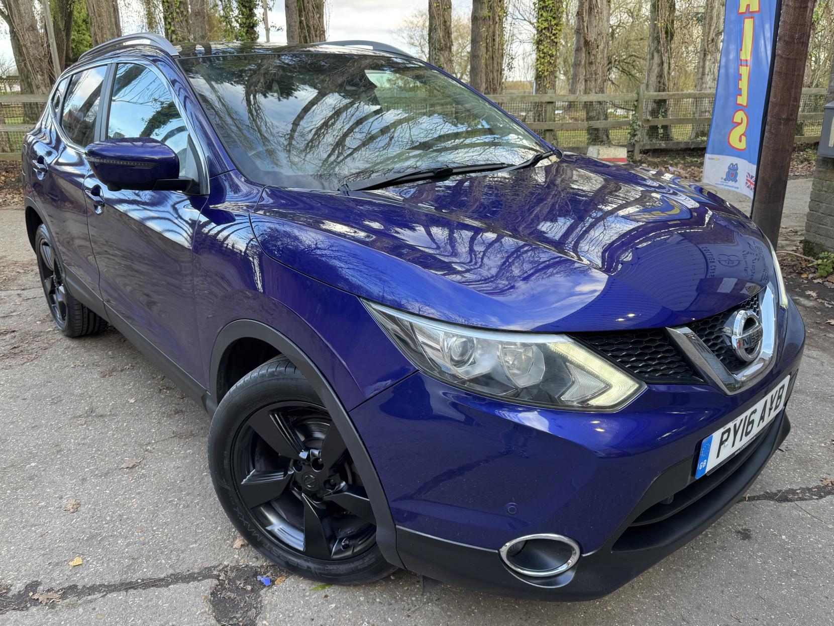 Nissan Qashqai 1.5 dCi N-Connecta SUV 5dr Diesel Manual 2WD Euro 6 (s/s) (110 ps)