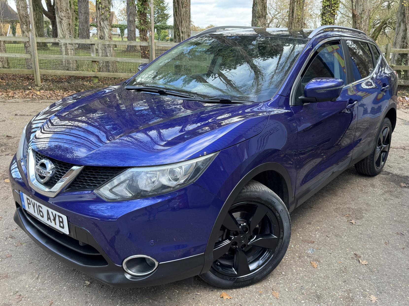 Nissan Qashqai 1.5 dCi N-Connecta SUV 5dr Diesel Manual 2WD Euro 6 (s/s) (110 ps)