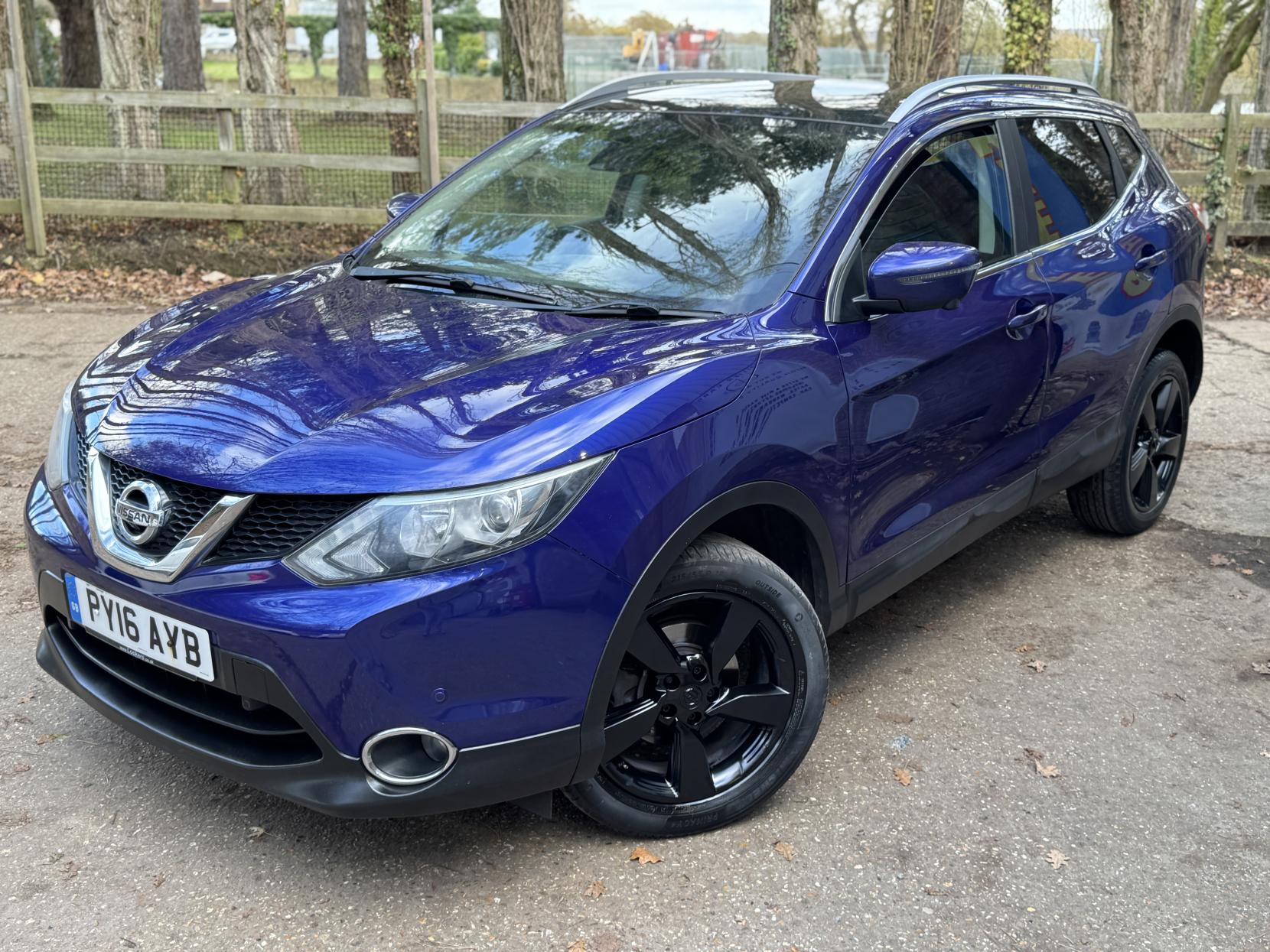 Nissan Qashqai 1.5 dCi N-Connecta SUV 5dr Diesel Manual 2WD Euro 6 (s/s) (110 ps)