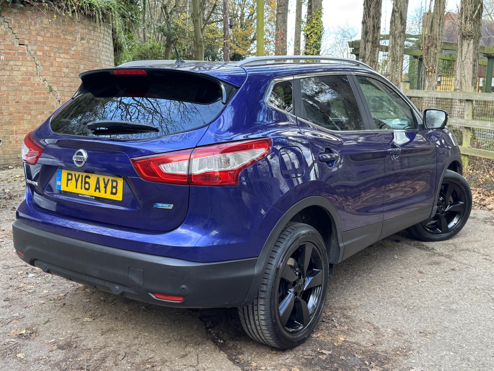 Nissan Qashqai 1.5 dCi N-Connecta SUV 5dr Diesel Manual 2WD Euro 6 (s/s) (110 ps)