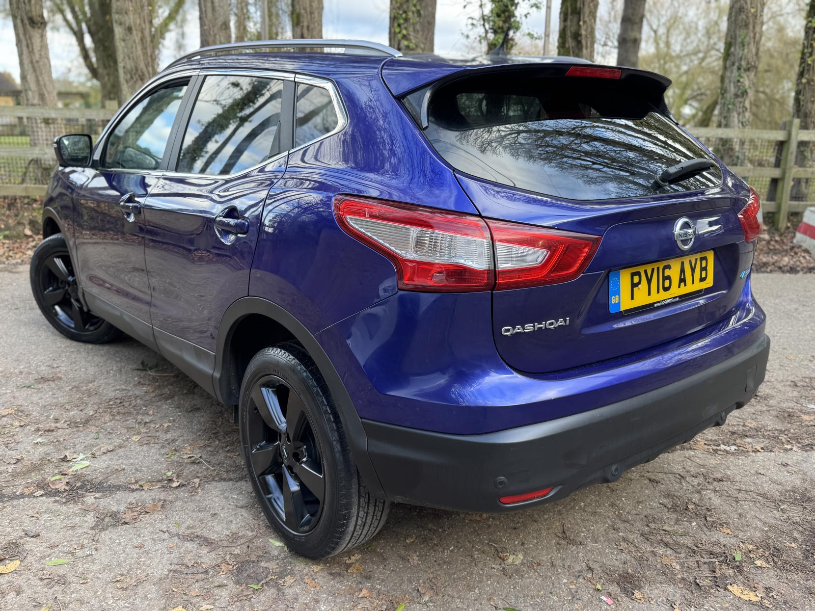 Nissan Qashqai 1.5 dCi N-Connecta SUV 5dr Diesel Manual 2WD Euro 6 (s/s) (110 ps)