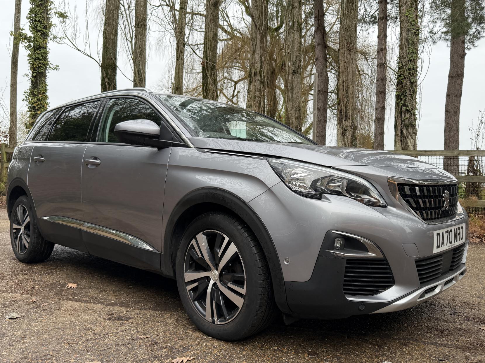 Peugeot 5008 1.2 PureTech Allure SUV 5dr Petrol Manual Euro 6 (s/s) (130 ps)