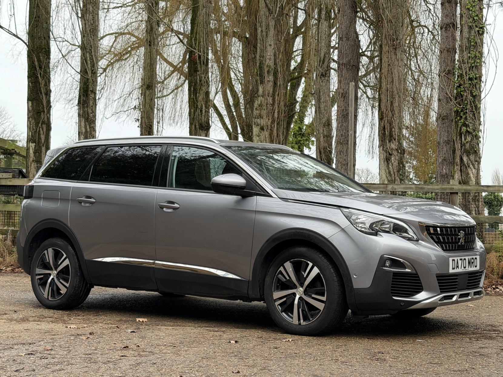 Peugeot 5008 1.2 PureTech Allure SUV 5dr Petrol Manual Euro 6 (s/s) (130 ps)