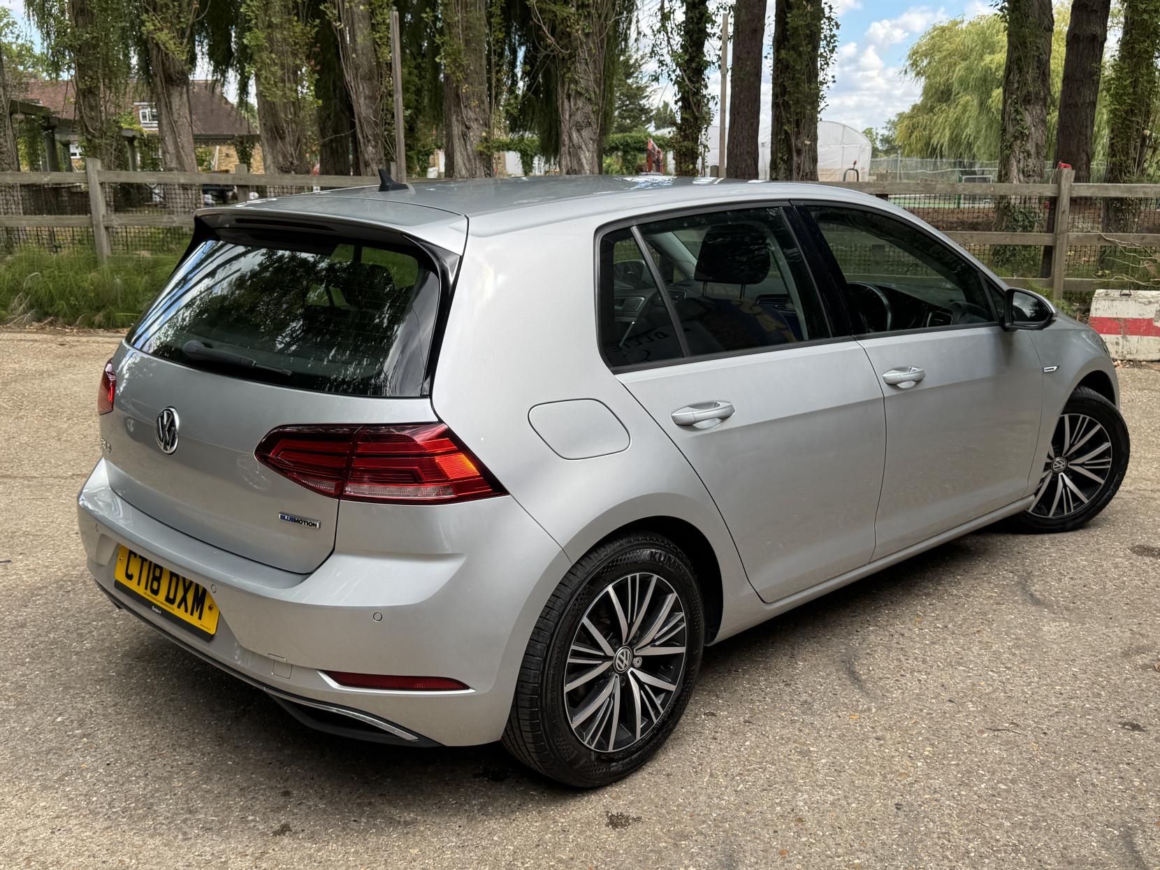 Volkswagen Golf 1.5 TSI EVO SE Nav Hatchback 5dr Petrol Manual Euro 6 (s/s) (130 ps)