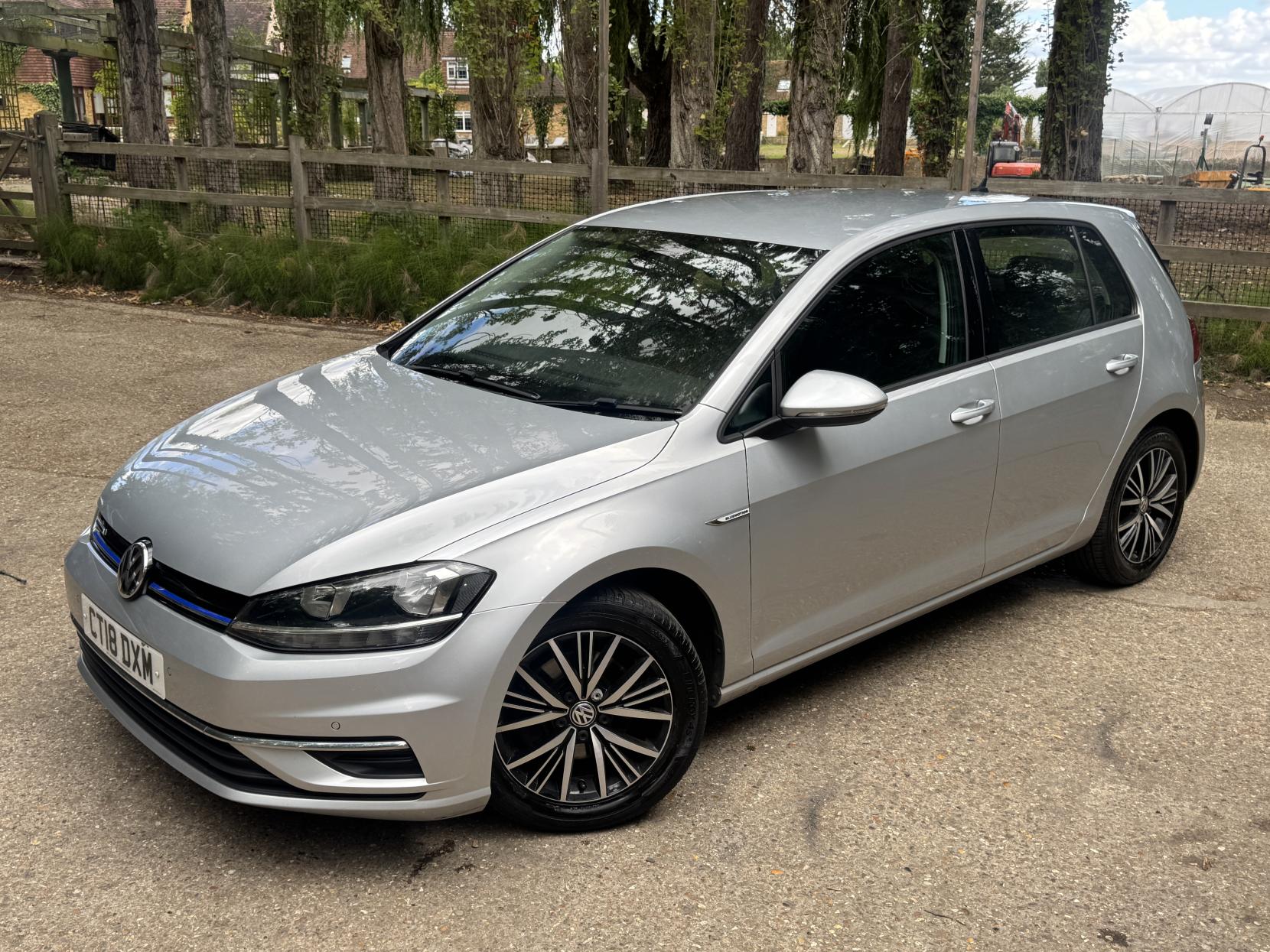 Volkswagen Golf 1.5 TSI EVO SE Nav Hatchback 5dr Petrol Manual Euro 6 (s/s) (130 ps)