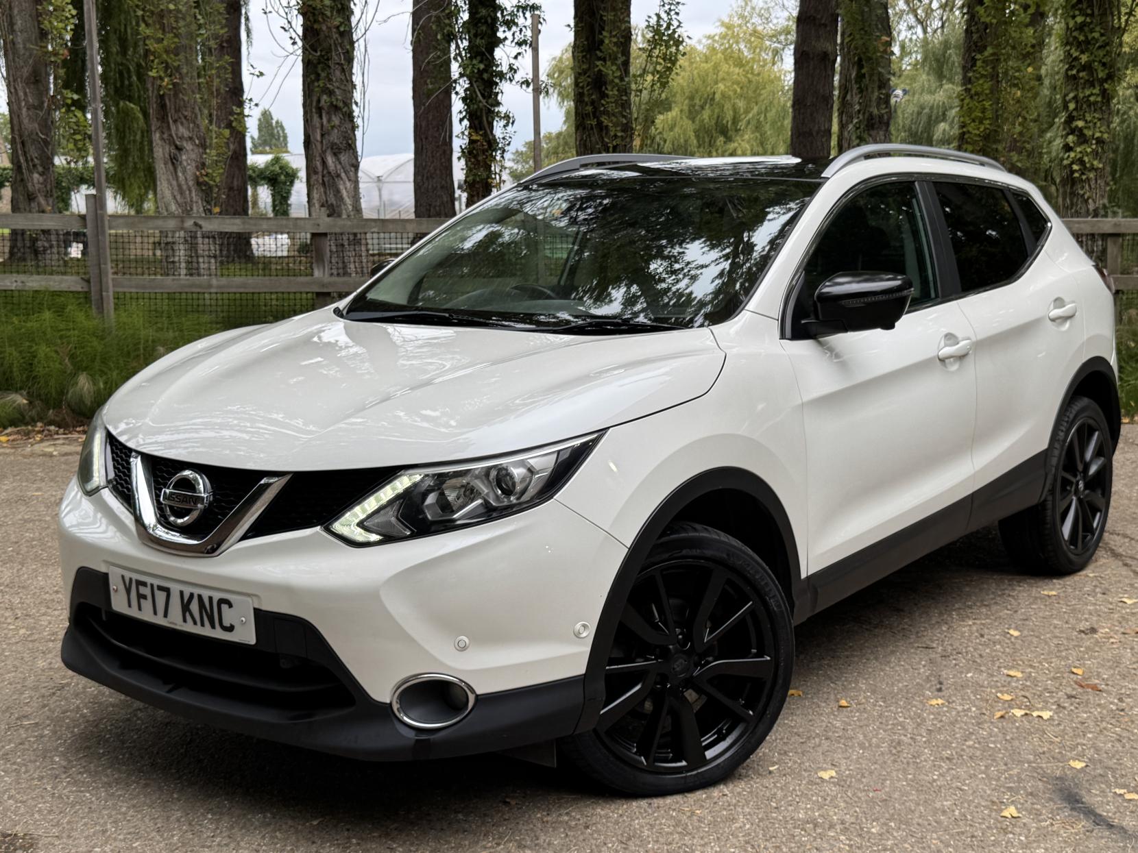 Nissan Qashqai 1.2 DIG-T Tekna SUV 5dr Petrol Manual 2WD Euro 6 (s/s) (115 ps)