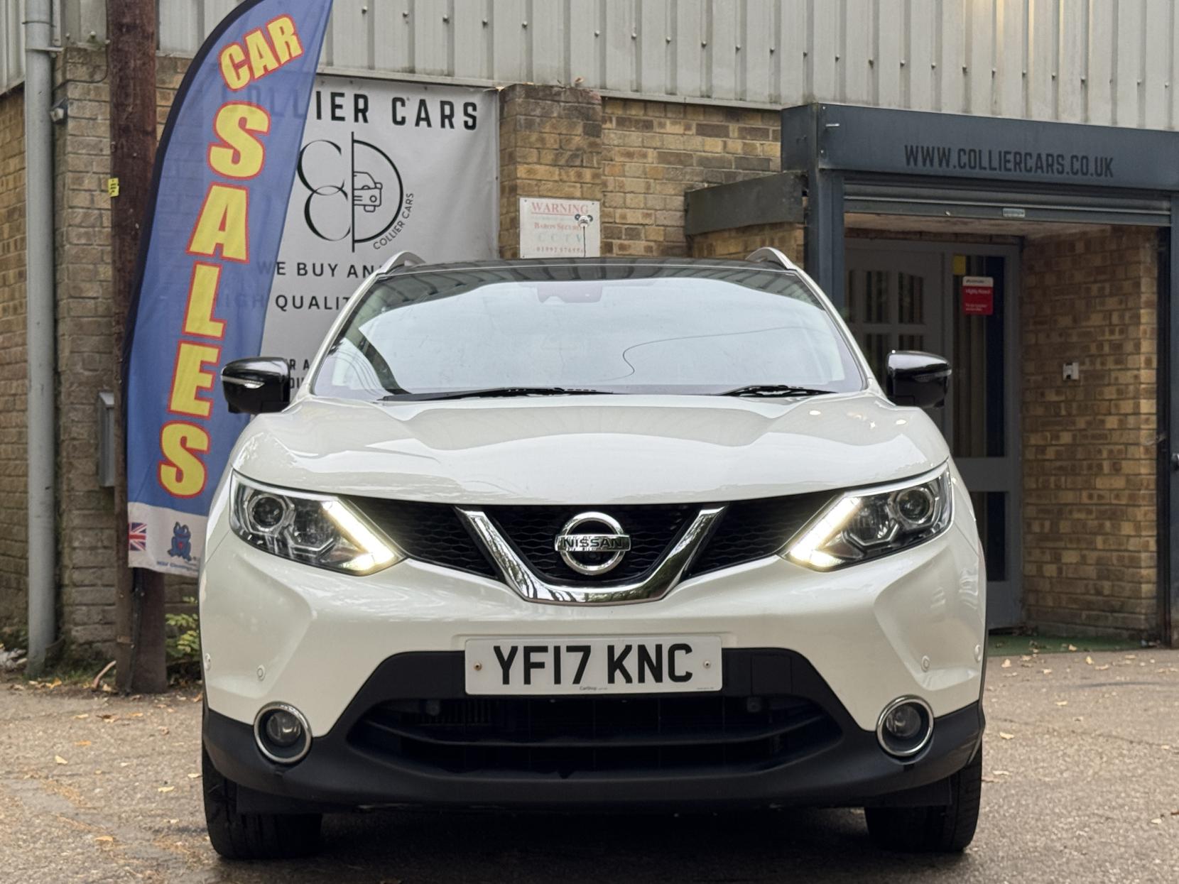 Nissan Qashqai 1.2 DIG-T Tekna SUV 5dr Petrol Manual 2WD Euro 6 (s/s) (115 ps)