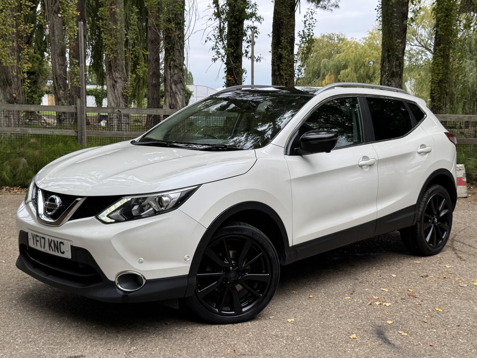 Nissan Qashqai 1.2 DIG-T Tekna SUV 5dr Petrol Manual 2WD Euro 6 (s/s) (115 ps)