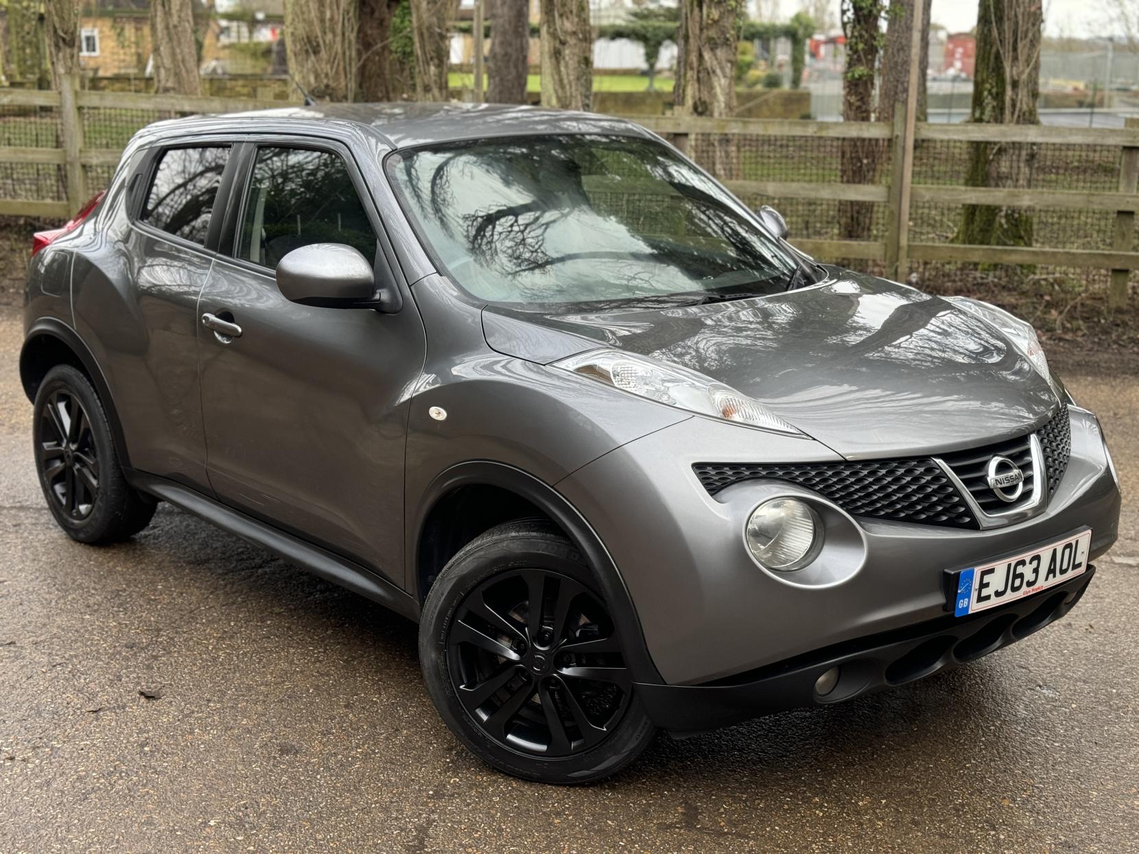 Nissan Juke 1.6 Acenta Premium SUV 5dr Petrol Manual Euro 5 (s/s) (117 ps)