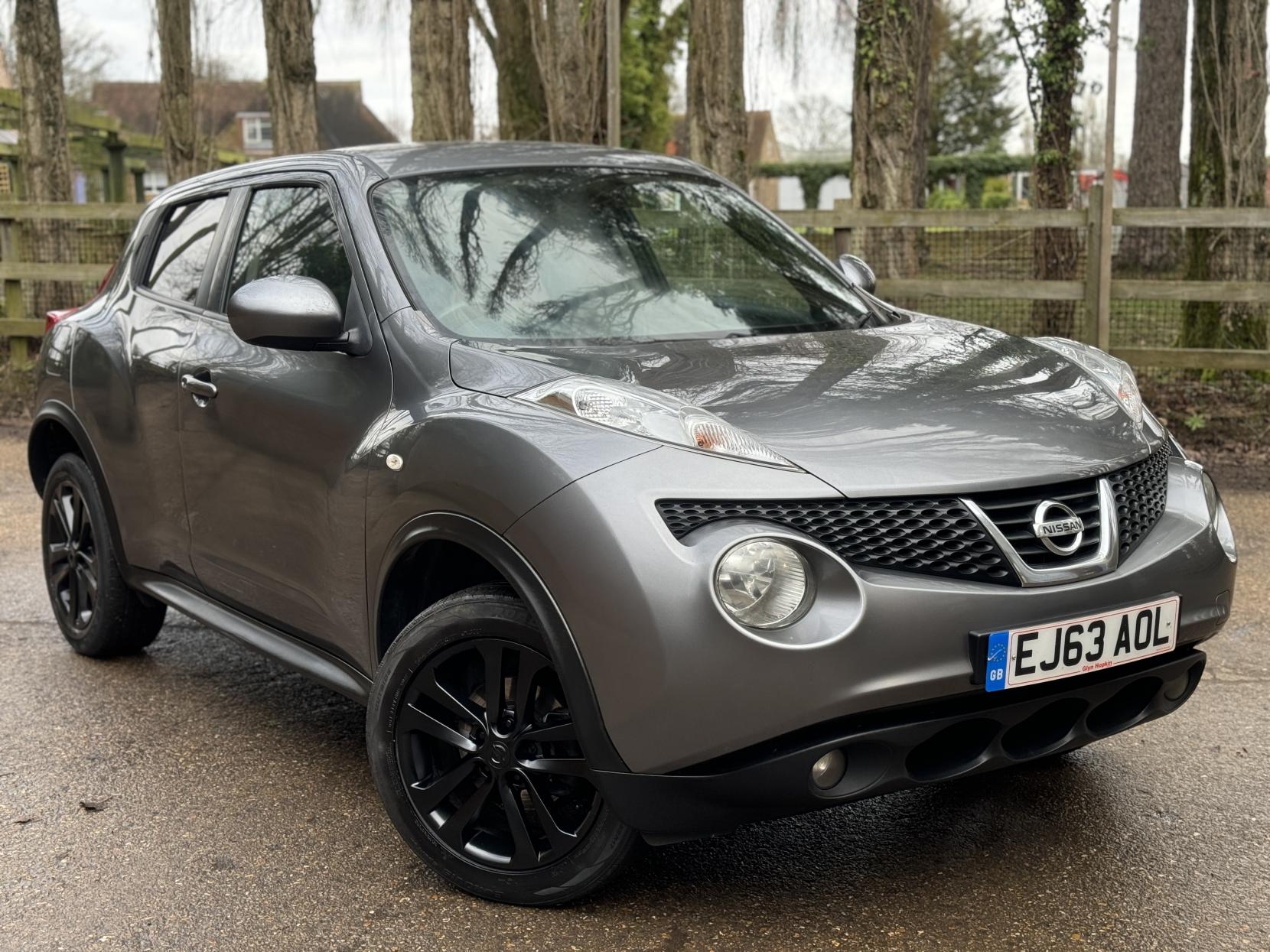 Nissan Juke 1.6 Acenta Premium SUV 5dr Petrol Manual Euro 5 (s/s) (117 ps)