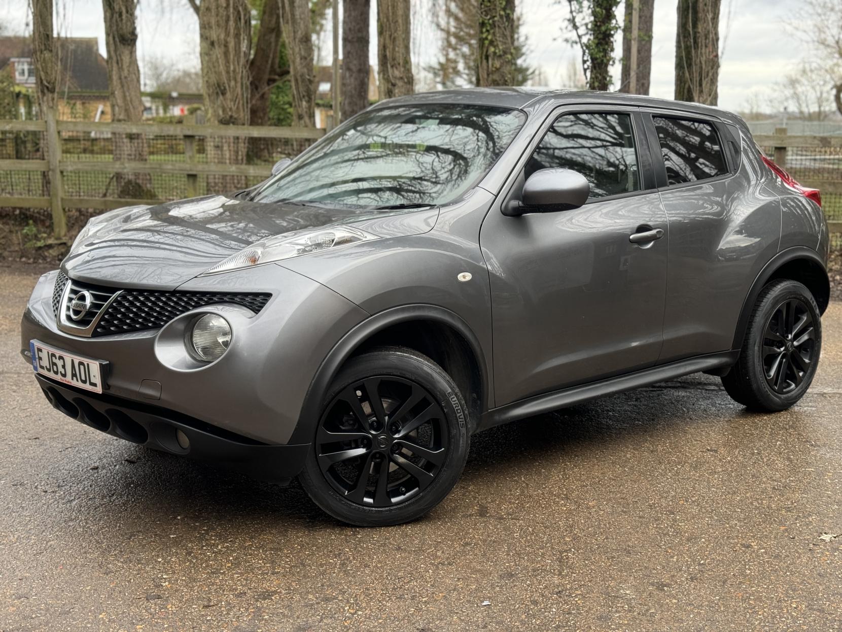 Nissan Juke 1.6 Acenta Premium SUV 5dr Petrol Manual Euro 5 (s/s) (117 ps)