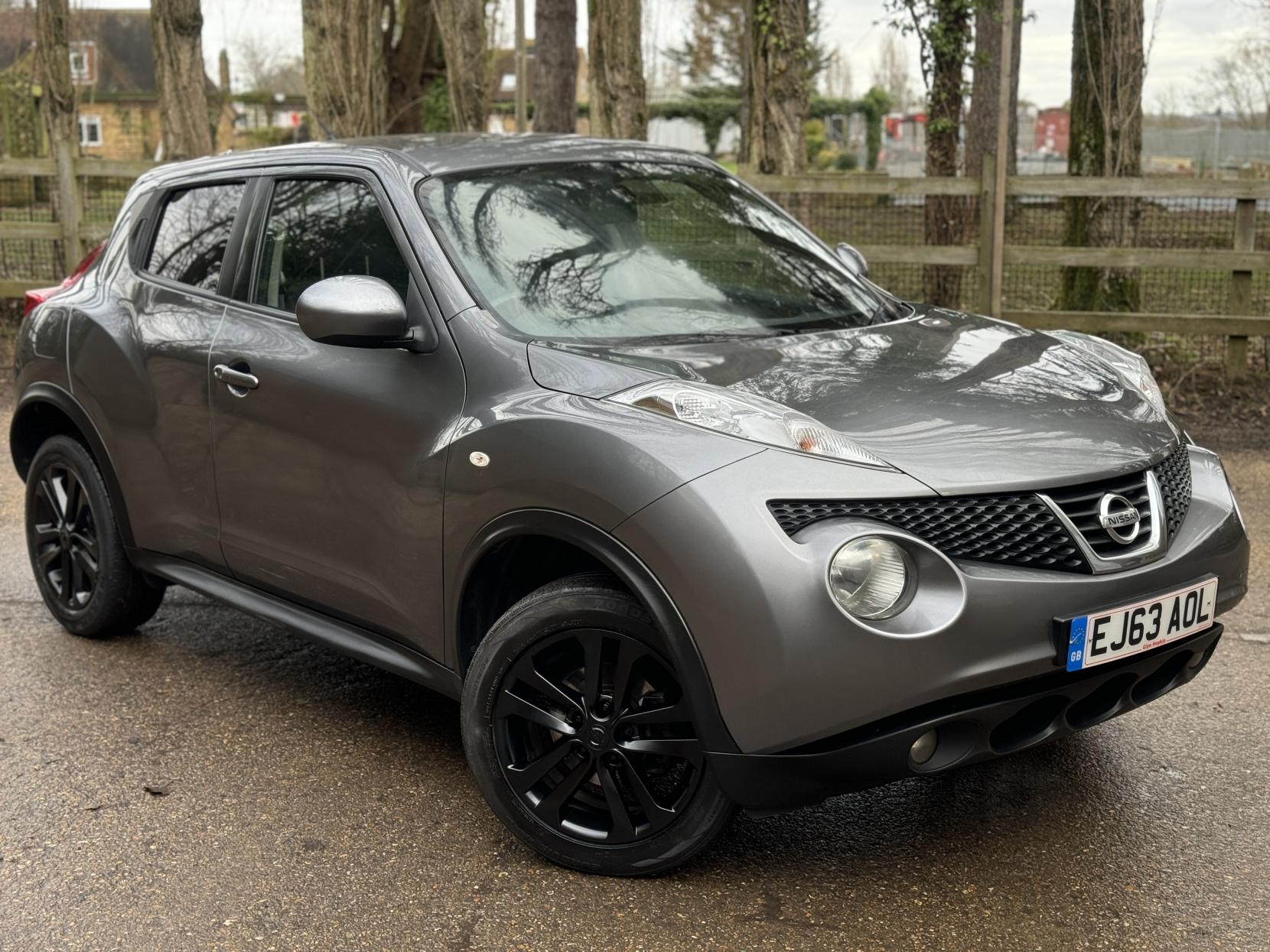 Nissan Juke 1.6 Acenta Premium SUV 5dr Petrol Manual Euro 5 (s/s) (117 ps)