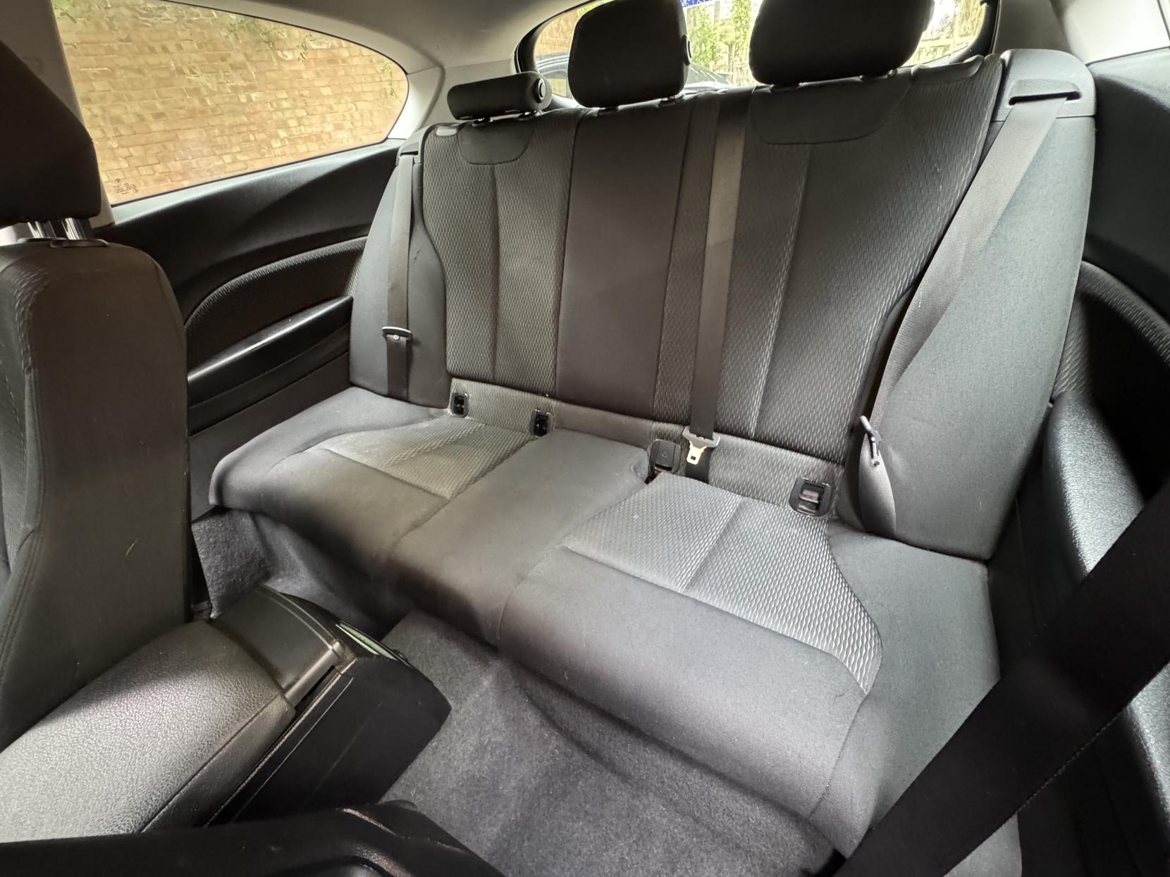 BMW 1 Series 1.5 118i SE Hatchback 3dr Petrol Manual Euro 6 (s/s) (136 ps)