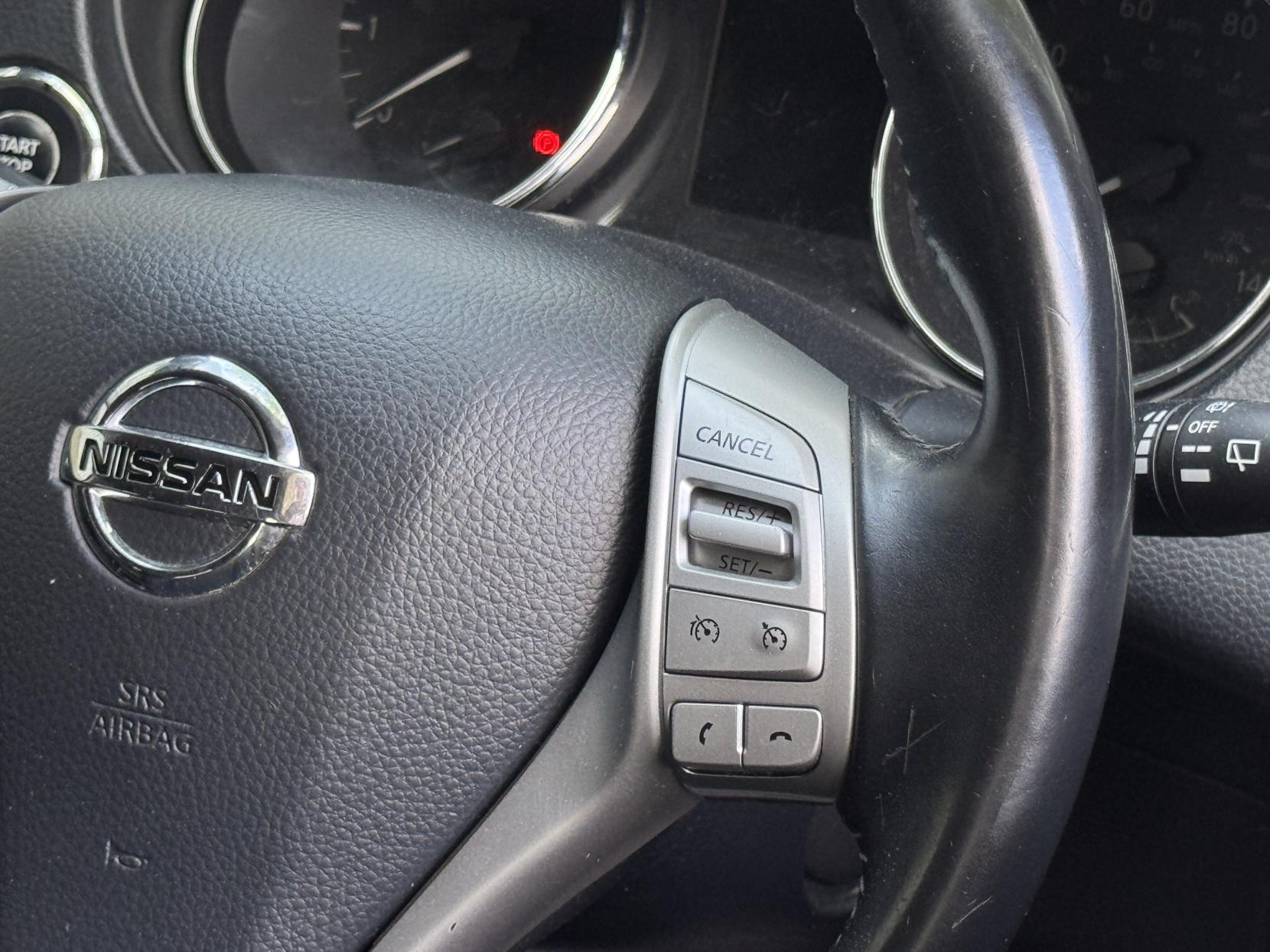 Nissan Qashqai 1.2 DIG-T n-tec SUV 5dr Petrol Manual 2WD Euro 6 (s/s) (115 ps)