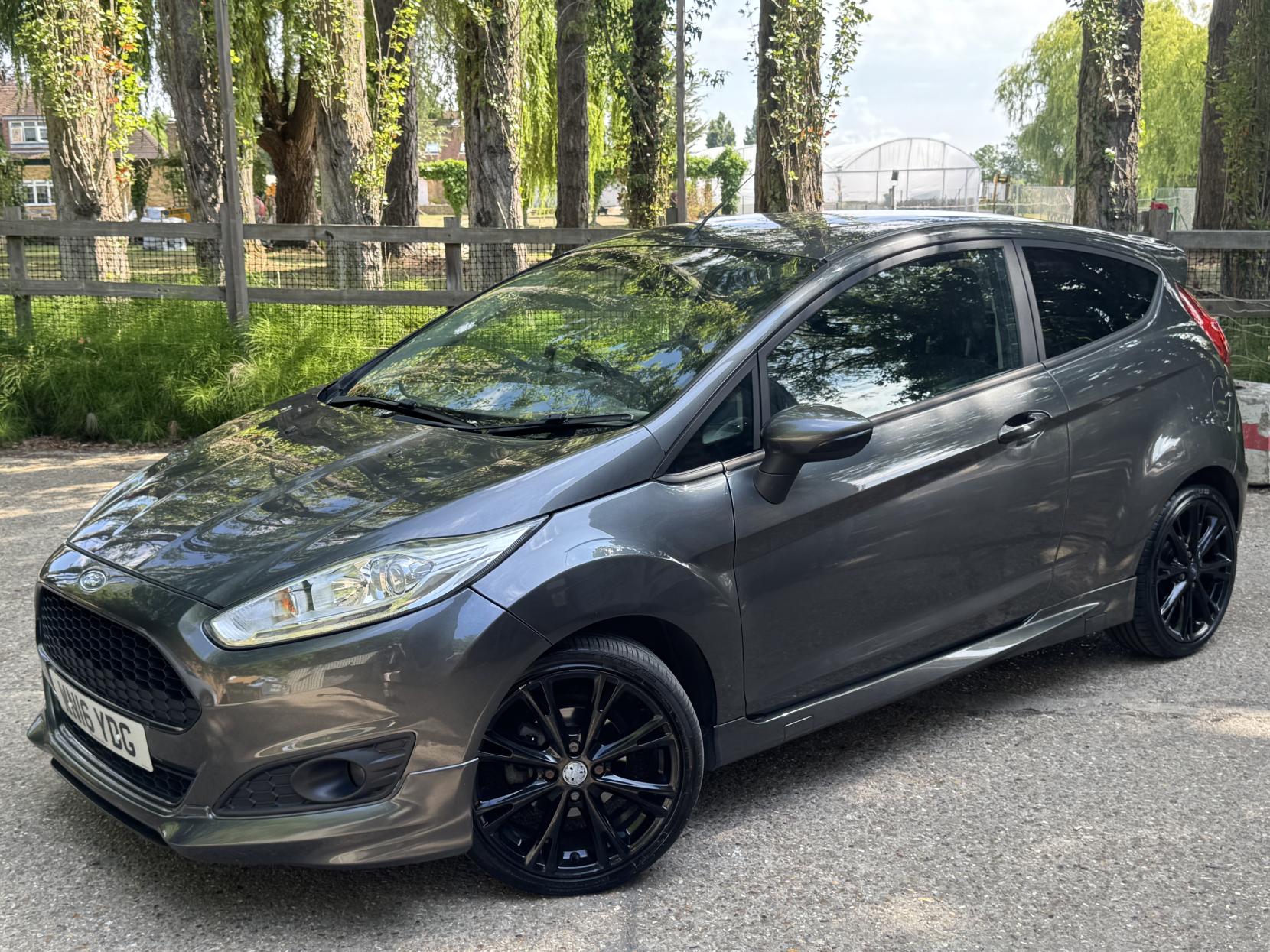 Ford Fiesta 1.0T EcoBoost Zetec S Hatchback 3dr Petrol Manual Euro 6 (s/s) (125 ps)