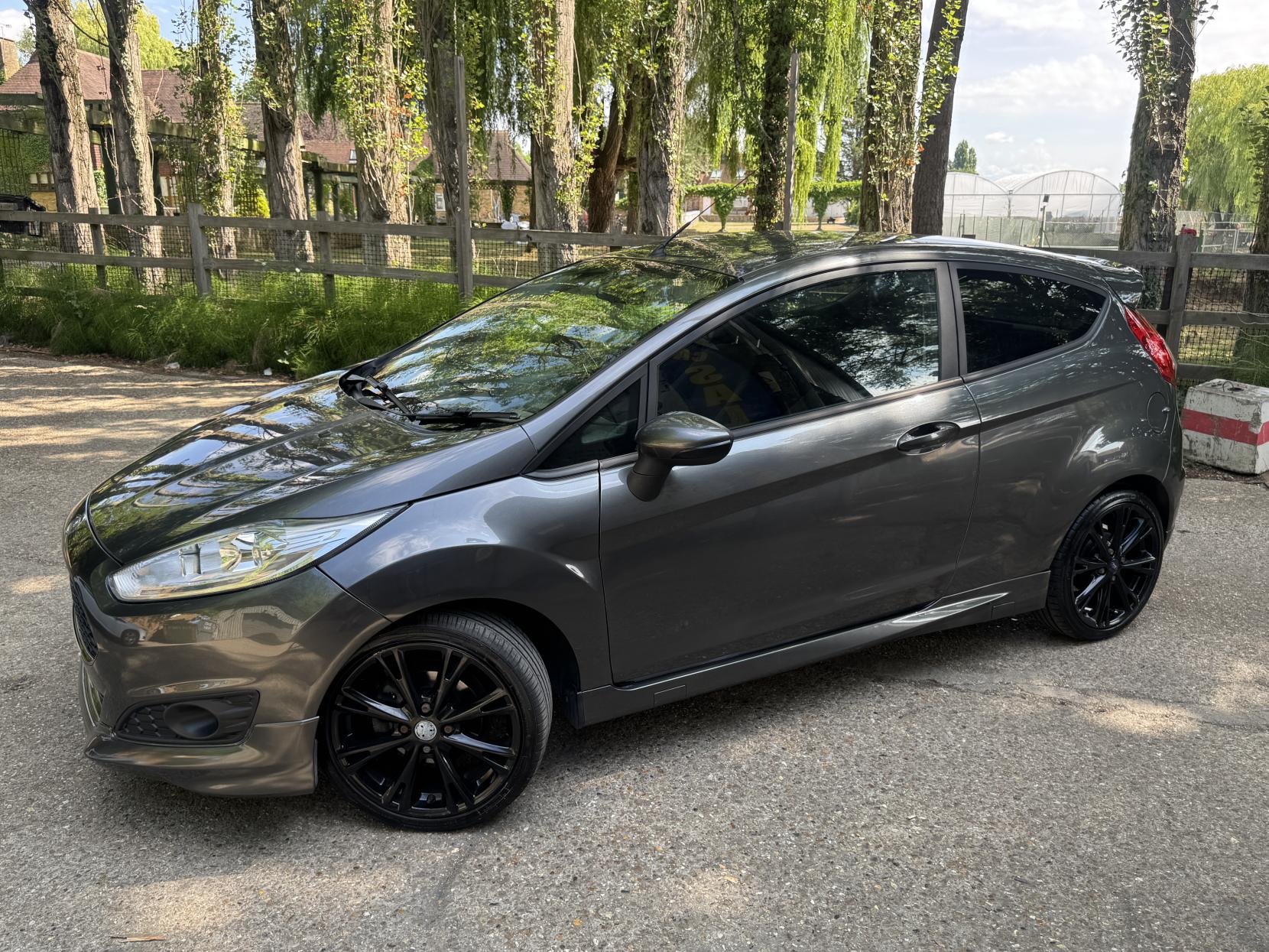 Ford Fiesta 1.0T EcoBoost Zetec S Hatchback 3dr Petrol Manual Euro 6 (s/s) (125 ps)