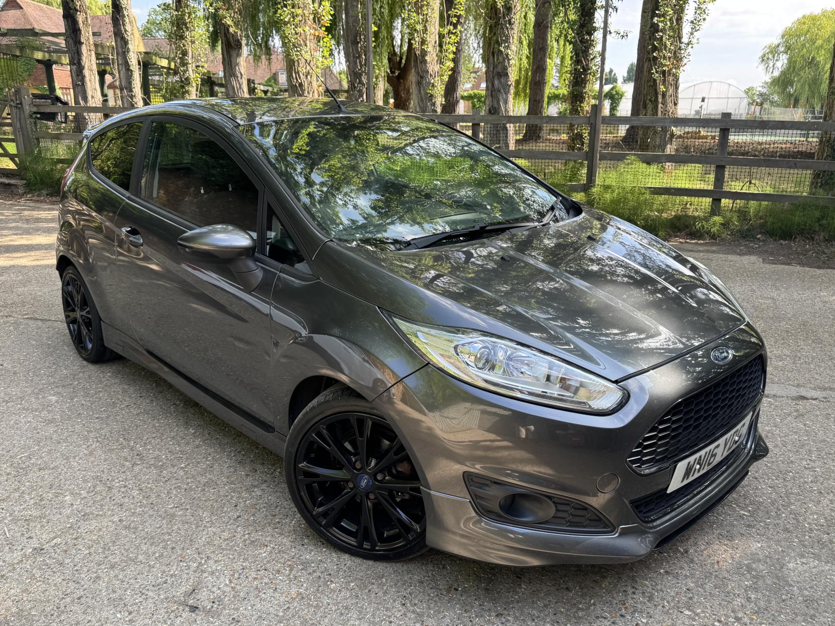 Ford Fiesta 1.0T EcoBoost Zetec S Hatchback 3dr Petrol Manual Euro 6 (s/s) (125 ps)