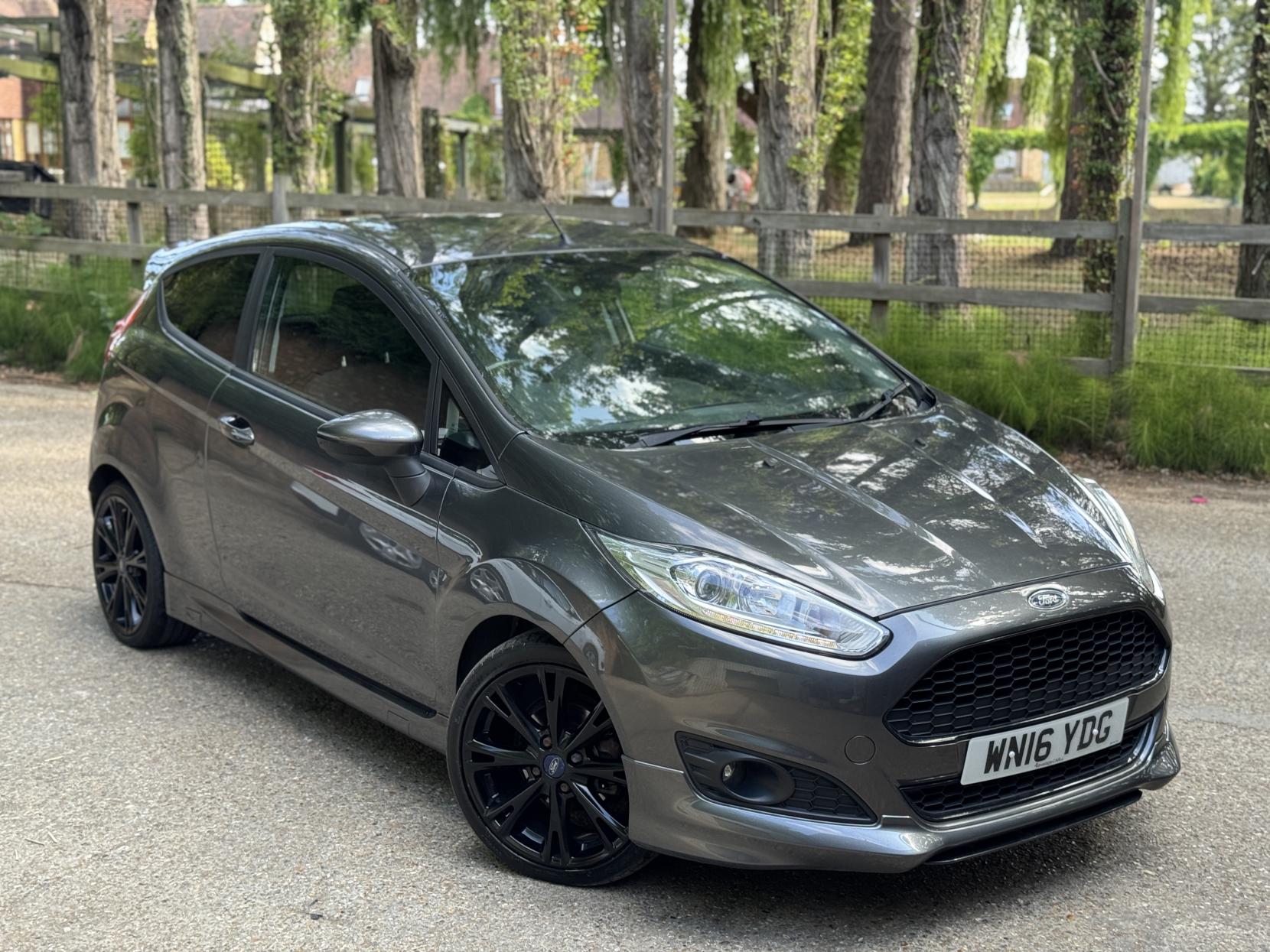 Ford Fiesta 1.0T EcoBoost Zetec S Hatchback 3dr Petrol Manual Euro 6 (s/s) (125 ps)