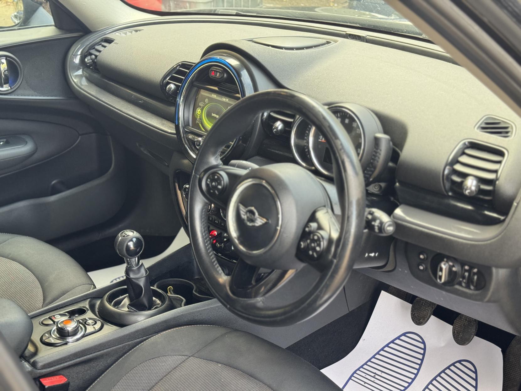 MINI Clubman 1.5 Cooper Estate 6dr Petrol Manual Euro 6 (s/s) (136 ps)