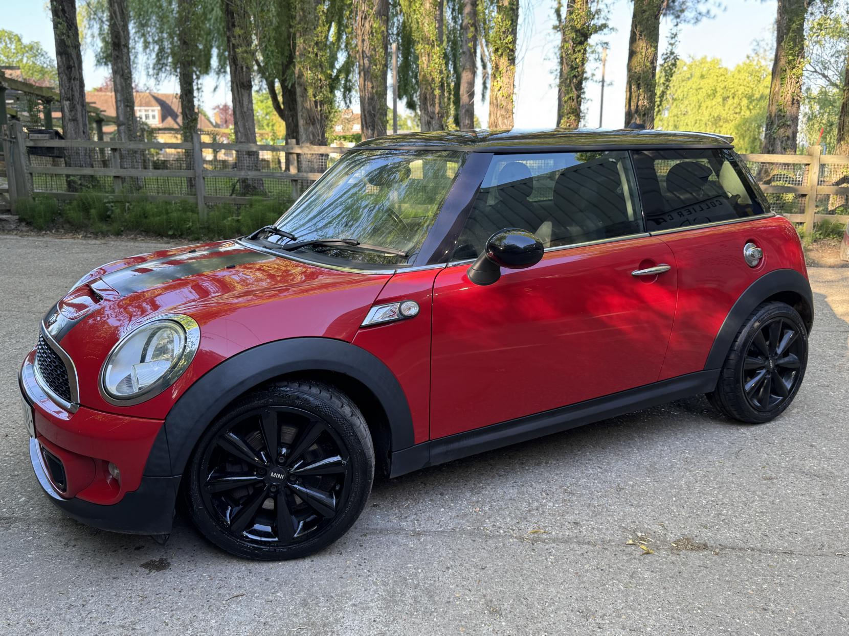 MINI Hatch 1.6 Cooper S Hatchback 3dr Petrol Manual Euro 5 (s/s) (184 ps)