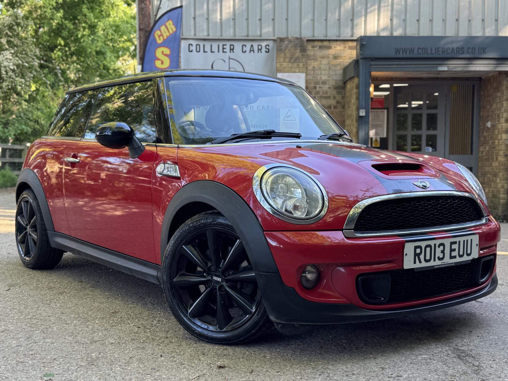 MINI Hatch 1.6 Cooper S Hatchback 3dr Petrol Manual Euro 5 (s/s) (184 ps)