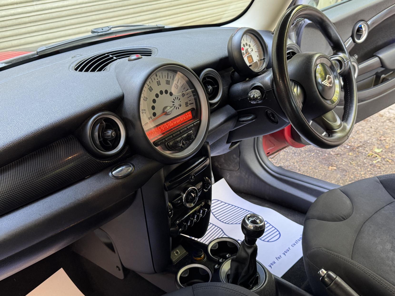 MINI Hatch 1.6 Cooper S Hatchback 3dr Petrol Manual Euro 5 (s/s) (184 ps)