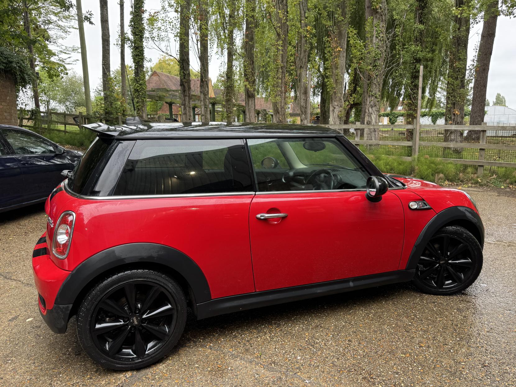 MINI Hatch 1.6 Cooper S Hatchback 3dr Petrol Manual Euro 5 (s/s) (184 ps)