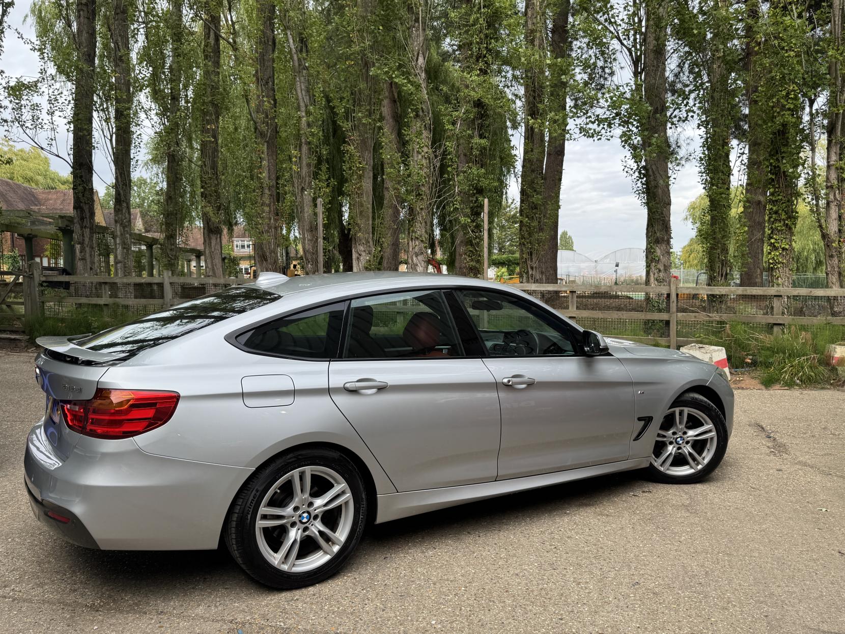 BMW 3 Series Gran Turismo 2.0 318d M Sport GT 5dr Diesel Manual Euro 6 (s/s) (143 ps)