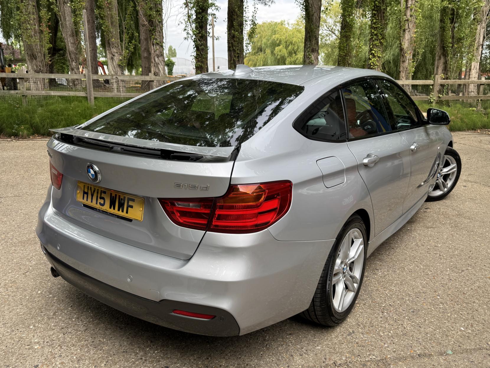 BMW 3 Series Gran Turismo 2.0 318d M Sport GT 5dr Diesel Manual Euro 6 (s/s) (143 ps)