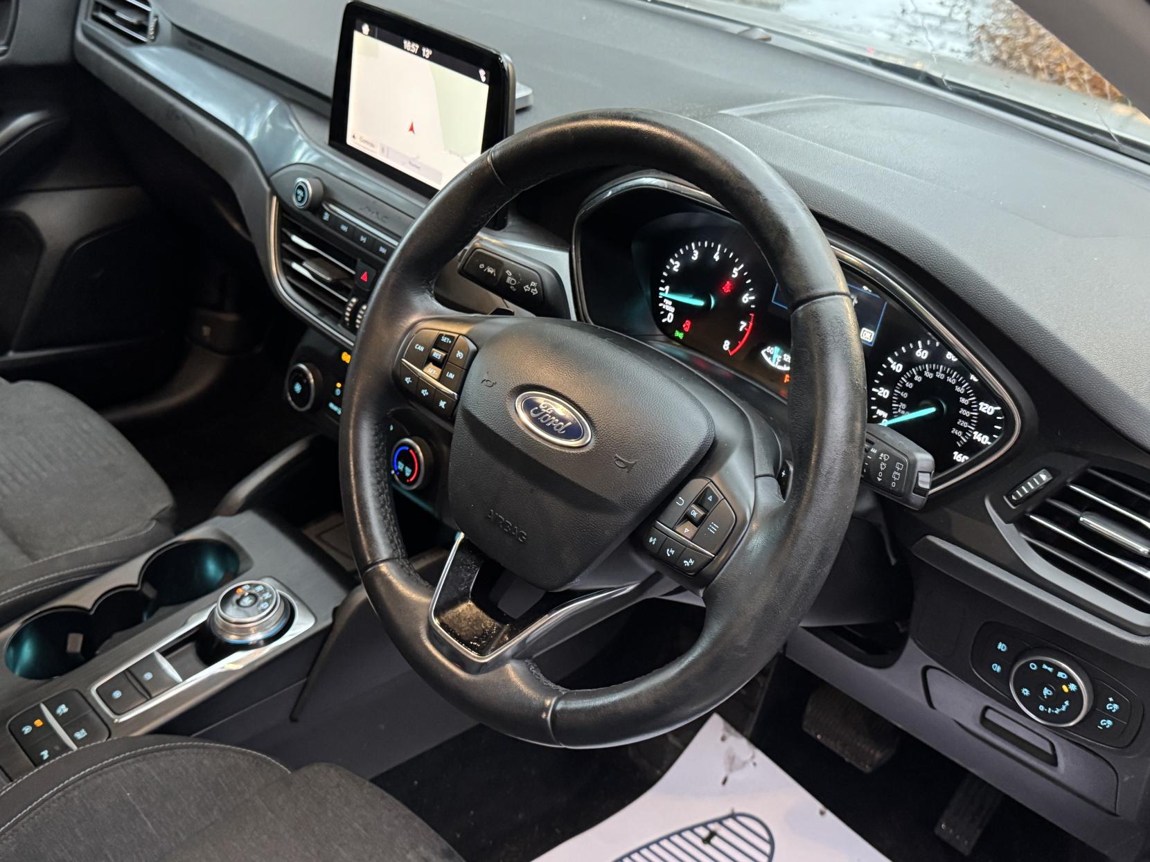 Ford Focus 1.0T EcoBoost Active Estate 5dr Petrol Auto Euro 6 (s/s) (125 ps)