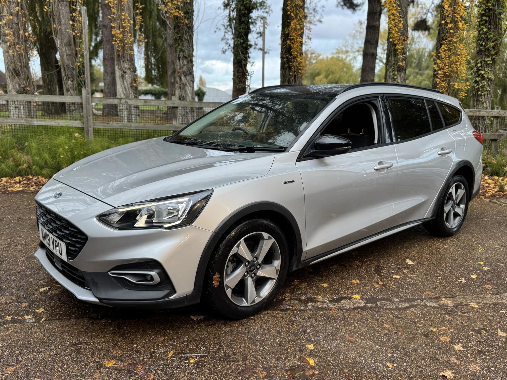 Ford Focus 1.0T EcoBoost Active Estate 5dr Petrol Auto Euro 6 (s/s) (125 ps)