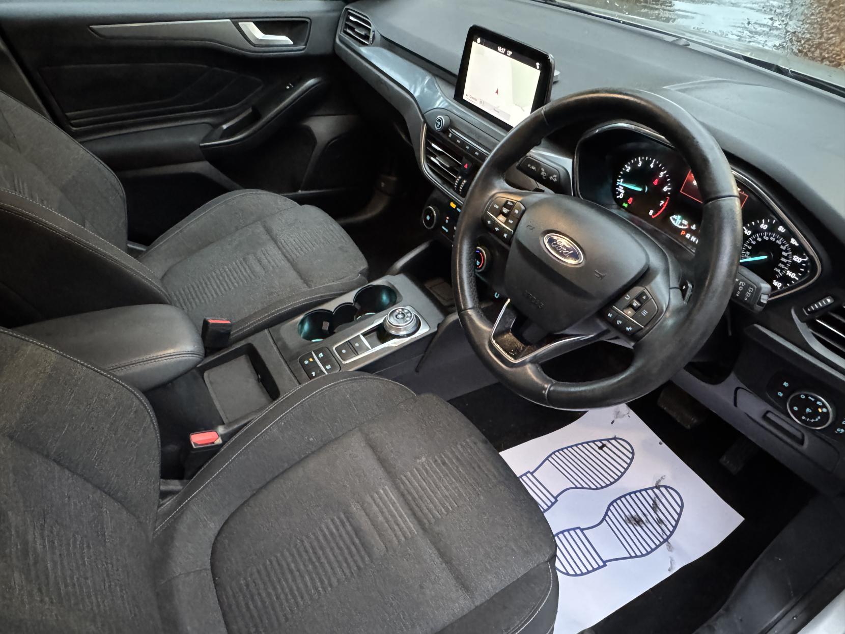 Ford Focus 1.0T EcoBoost Active Estate 5dr Petrol Auto Euro 6 (s/s) (125 ps)