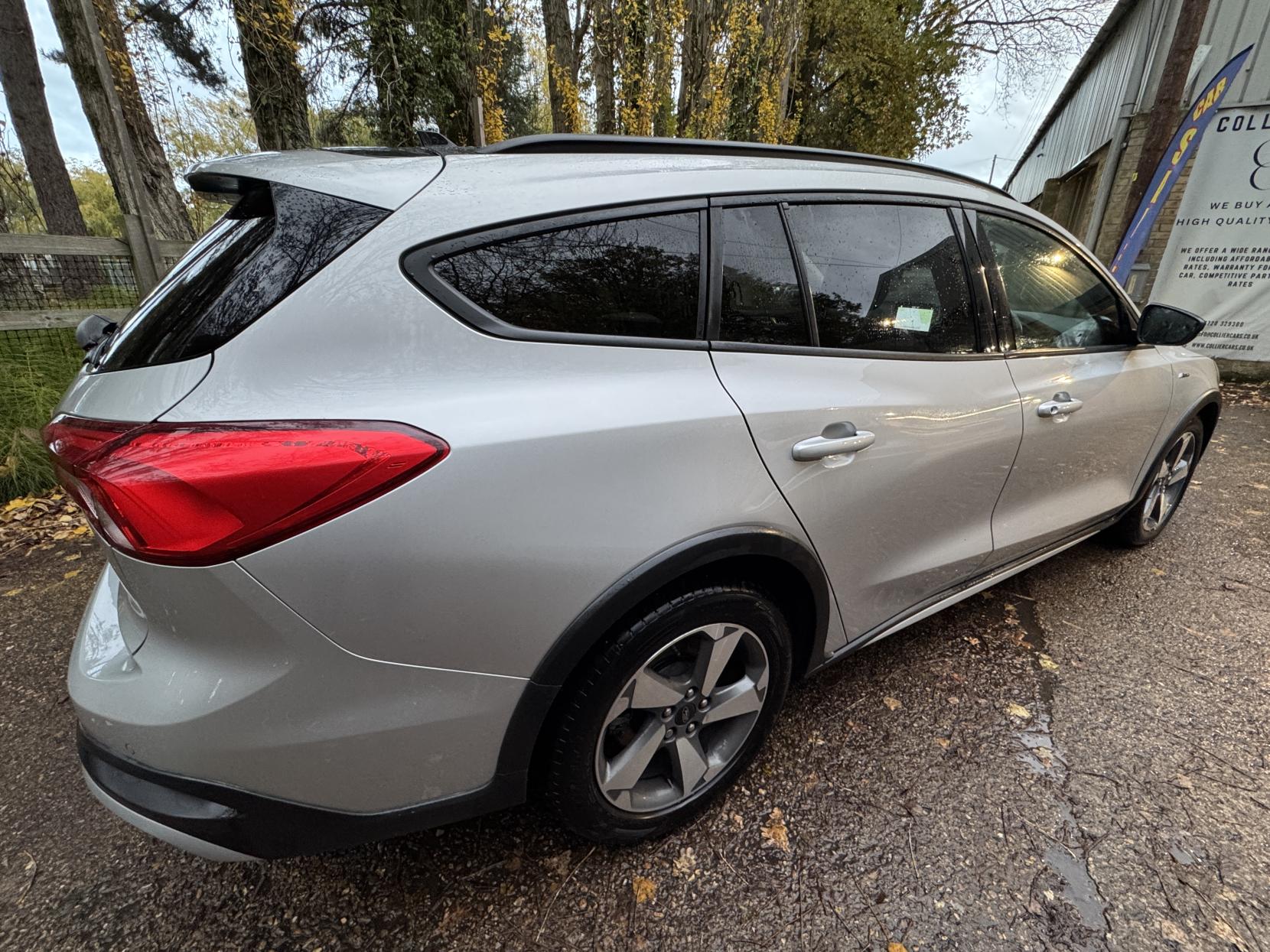 Ford Focus 1.0T EcoBoost Active Estate 5dr Petrol Auto Euro 6 (s/s) (125 ps)