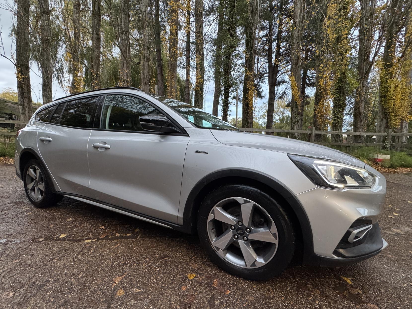 Ford Focus 1.0T EcoBoost Active Estate 5dr Petrol Auto Euro 6 (s/s) (125 ps)