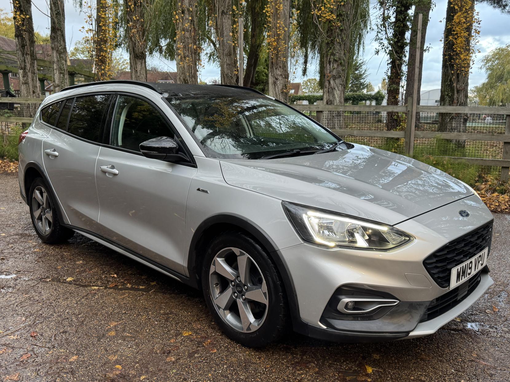 Ford Focus 1.0T EcoBoost Active Estate 5dr Petrol Auto Euro 6 (s/s) (125 ps)