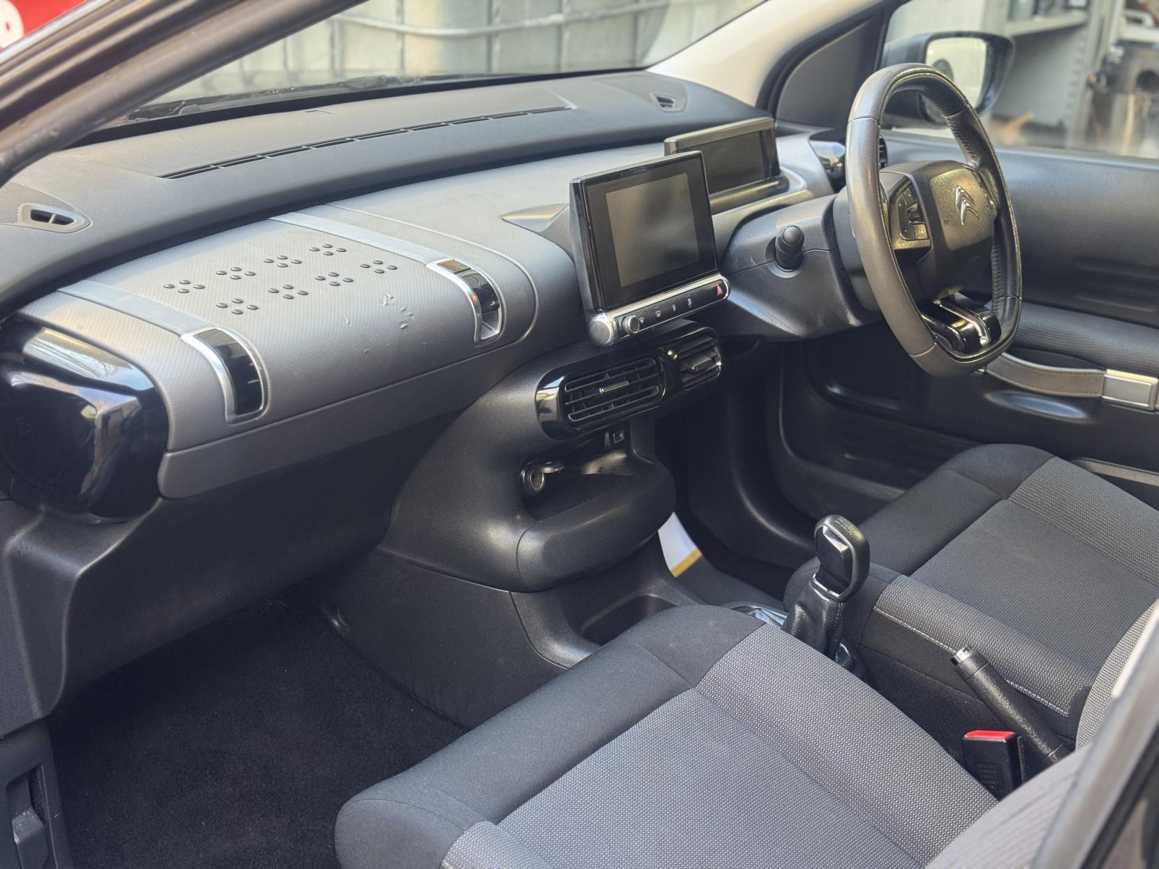 Citroen C4 Cactus 1.2 PureTech Feel Hatchback 5dr Petrol Manual Euro 6 (Euro 6) (82 ps)