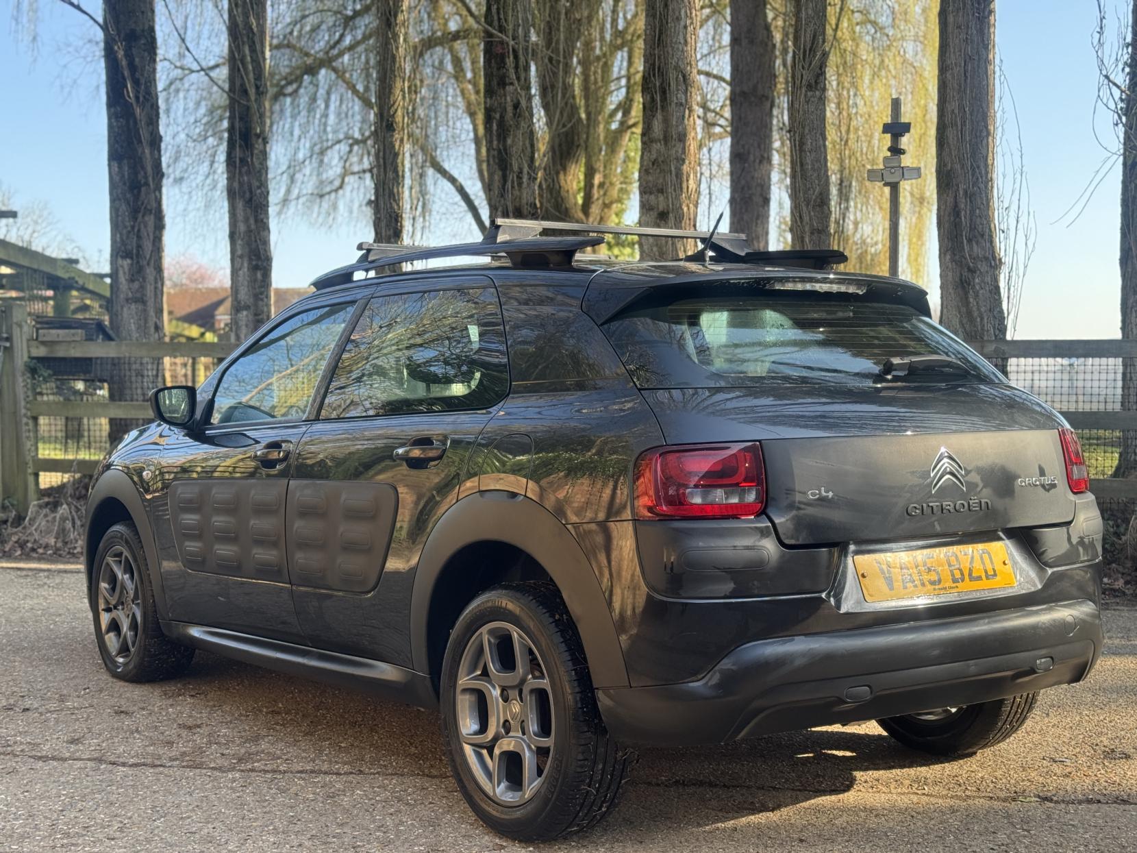 Citroen C4 Cactus 1.2 PureTech Feel Hatchback 5dr Petrol Manual Euro 6 (Euro 6) (82 ps)