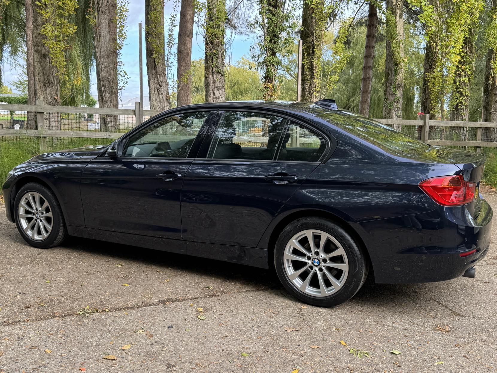 BMW 3 Series 1.6 316i Sport Saloon 4dr Petrol Manual Euro 6 (s/s) (136 ps)