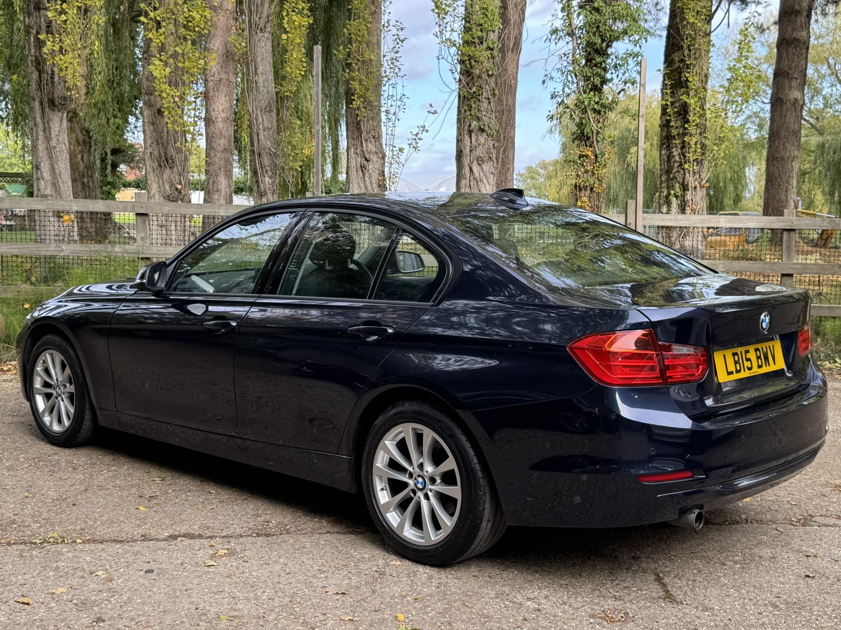 BMW 3 Series 1.6 316i Sport Saloon 4dr Petrol Manual Euro 6 (s/s) (136 ps)
