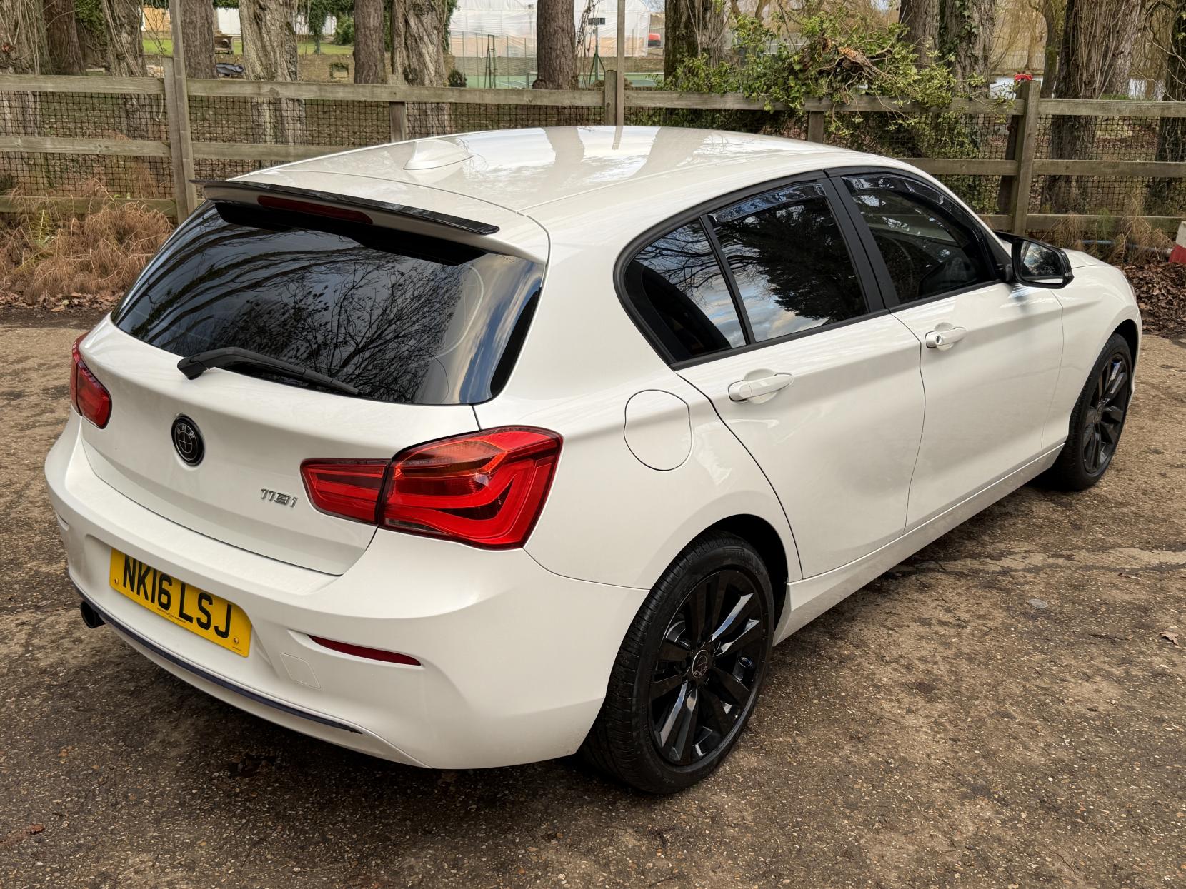 BMW 1 Series 1.5 118i Sport Hatchback 5dr Petrol Auto Euro 6 (s/s) (136 ps)