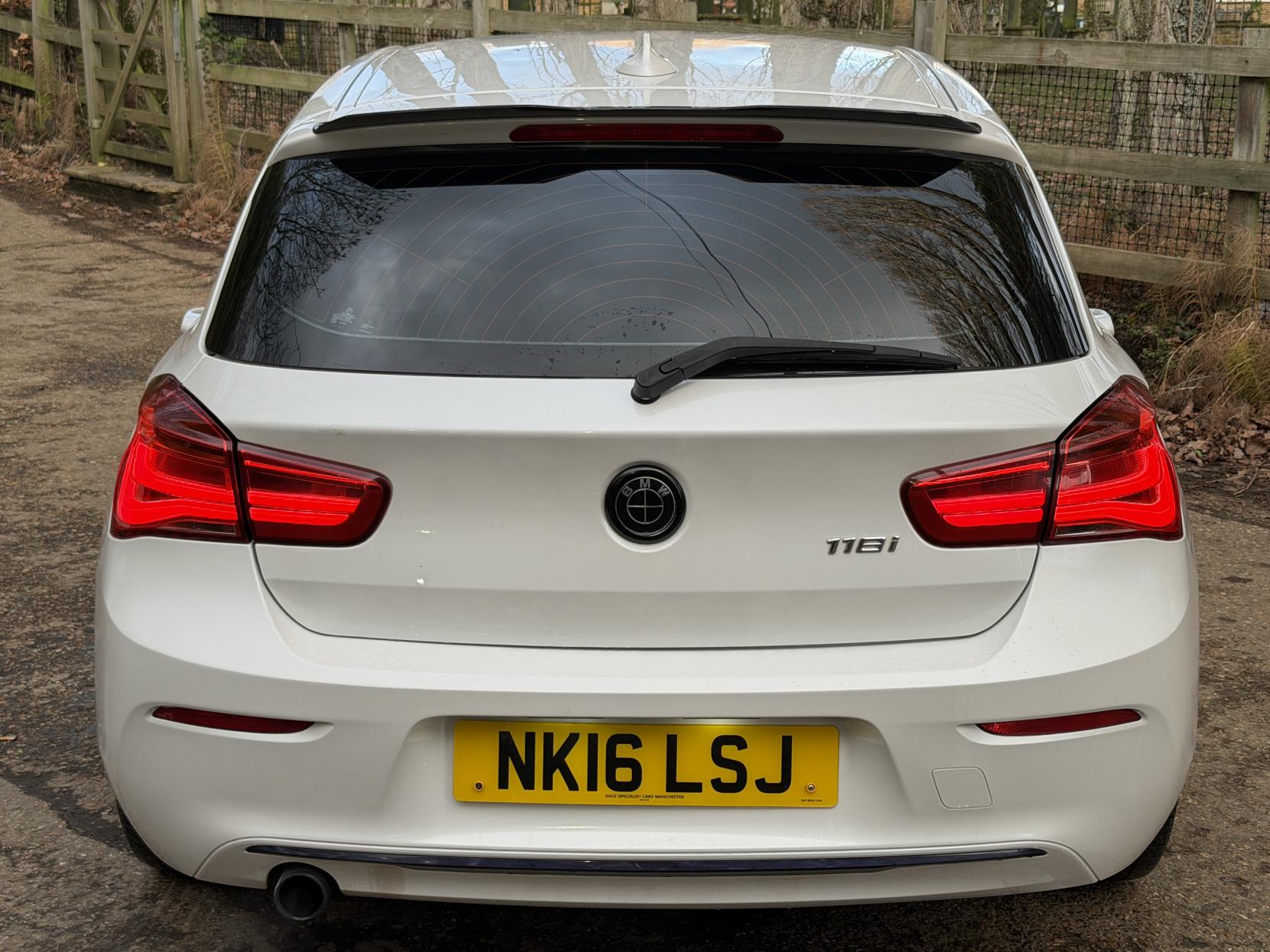 BMW 1 Series 1.5 118i Sport Hatchback 5dr Petrol Auto Euro 6 (s/s) (136 ps)