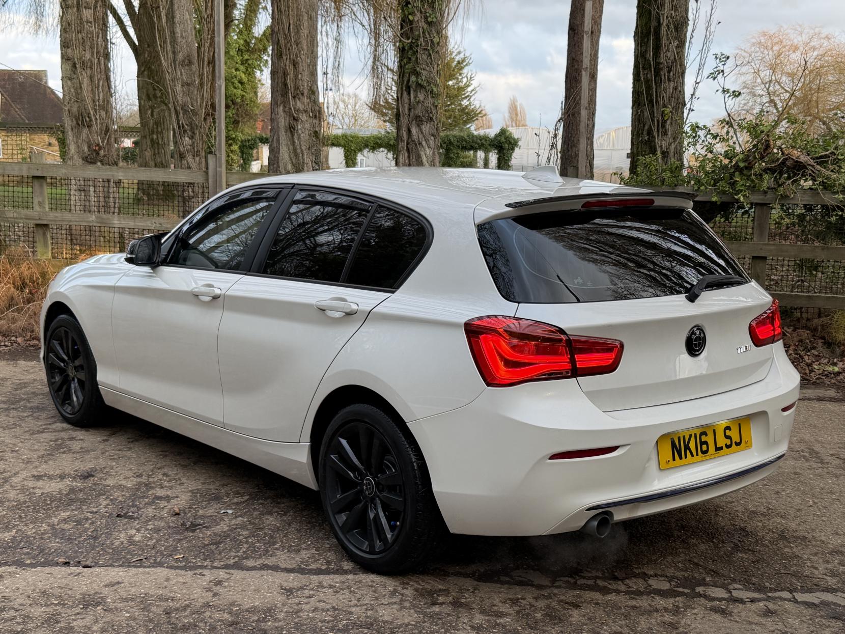 BMW 1 Series 1.5 118i Sport Hatchback 5dr Petrol Auto Euro 6 (s/s) (136 ps)