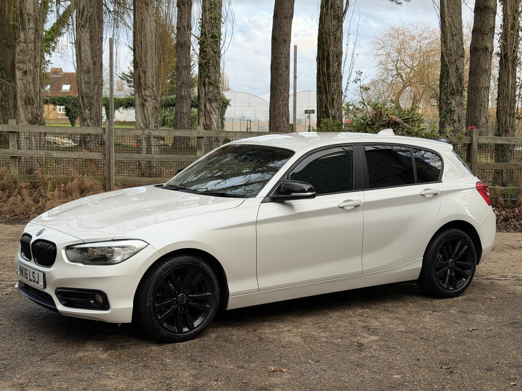 BMW 1 Series 1.5 118i Sport Hatchback 5dr Petrol Auto Euro 6 (s/s) (136 ps)