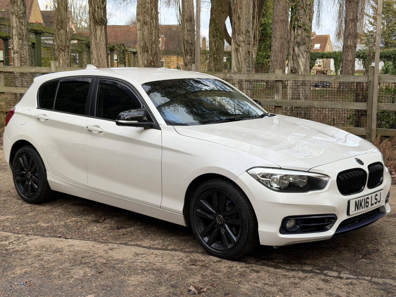 BMW 1 Series 1.5 118i Sport Hatchback 5dr Petrol Auto Euro 6 (s/s) (136 ps)