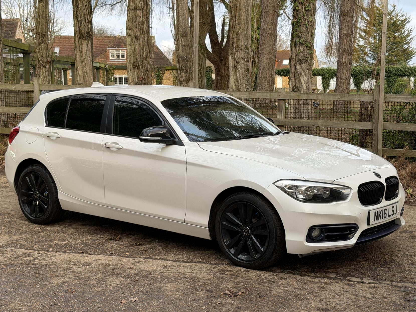 BMW 1 Series 1.5 118i Sport Hatchback 5dr Petrol Auto Euro 6 (s/s) (136 ps)