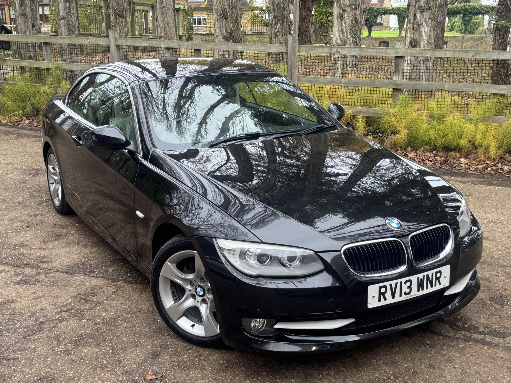 BMW 3 Series 2.0 320i SE Convertible 2dr Petrol Auto Euro 5 (170 ps)