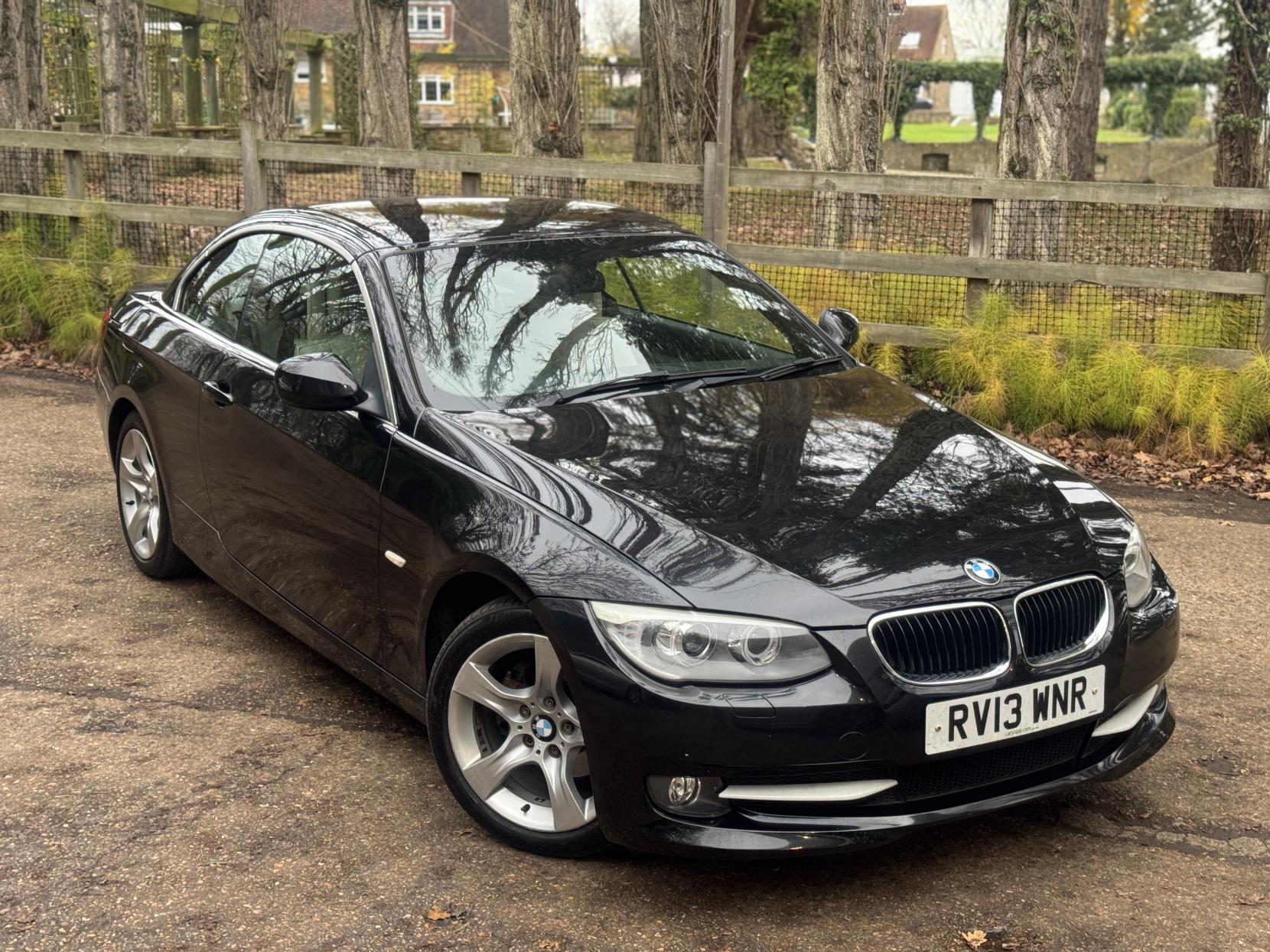 BMW 3 Series 2.0 320i SE Convertible 2dr Petrol Auto Euro 5 (170 ps)